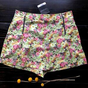 WOMEN: FLORAL SUMMER SHORTS